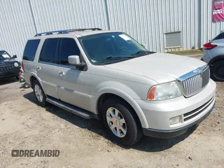 2006 Lincoln Navigator Luxury with VIN 5LMFU28586LJ17478, listed as a IAAI auction lot 42577548 with 207,474 mi miles and . Bid and sale history available at DreamBid. Image 1.