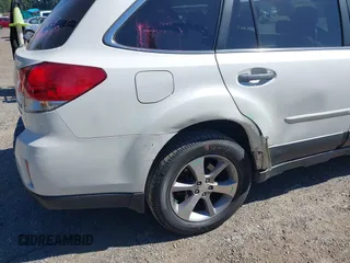 2014 Subaru Outback Limited with VIN 4S4BRDPC1E2236928, listed as a IAAI auction lot 42676244 with 84,017 mi miles and . Bid and sale history available at DreamBid. Image 6.