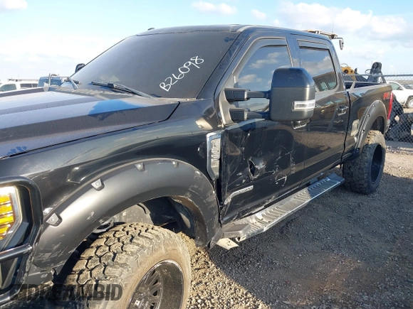 2018 Ford Super Duty F-250 SRW XL with VIN 1FT7W2BT7JEB26098, listed as a IAAI auction lot 41429463 with 160,396 mi miles. Bid and sale history available at carsss.com. Image 6.