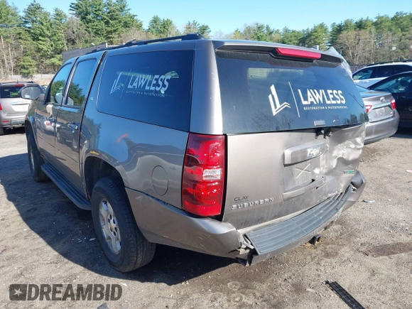 2011 Chevrolet Suburban LT с VIN 1GNSKJE3XBR126576, выставлен на аукционе IAAI как лот 42093300 с пробегом 255 976 миль миль и . История ставок и продаж доступна на DreamBid. Изображение 3.