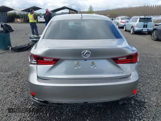 2014 Lexus IS 250 with VIN JTHCF1D27E5004665, listed as a IAAI auction lot 41929412 with 77,402 mi miles and . Bid and sale history available at DreamBid. Image 17.
