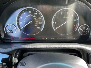 2017 BMW X4 M40i with VIN 5UXXW7C57H0U25044, listed as a Copart auction lot 46372383 with 110,116 mi miles. Bid and sale history available at carsss.com. Image 8.