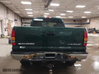 2004 Chevrolet Silverado 1500 LS with VIN 2GCEK19T441294838, listed as a IAAI auction lot 41208716 with 221,431 mi miles. Bid and sale history available at carsss.com. Image 16.