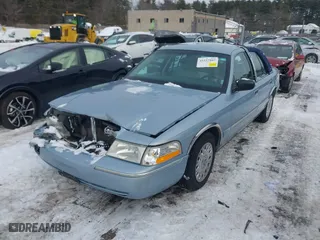 2003 Mercury Grand Marquis GS Convenience with VIN 2MEFM74W13X616042, listed as a IAAI auction lot 41552887 with NaN miles. Bid and sale history available at carsss.com. Image 17.