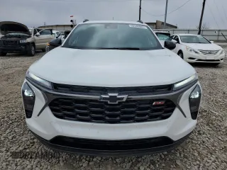 2024 Chevrolet Trax 2RS with VIN KL77LJE23RC158802, listed as a Copart auction lot 50346865 with 11,605 mi miles and Salvage Title. Bid and sale history available at DreamBid. Image 5.