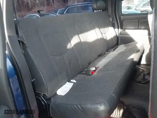 2003 Chevrolet Silverado 1500 Work Truck with VIN 1GCEC19X33Z360611, listed as a IAAI auction lot 41274217 with 152,523 mi miles. Bid and sale history available at carsss.com. Image 8.