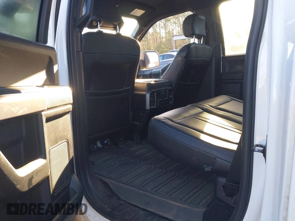 2020 Ford F-150 XL with VIN 1FTEW1E44LFB32668, listed as a IAAI auction lot 41807478 with 81,772 mi miles and . Bid and sale history available at carsss.com. Image 8.