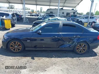 2006 BMW 3 Series 325i z VIN WBAVB13526KX50216, wystawiony jako IAAI lot #42086681 z przebiegiem 203 047 mil mil oraz . Historia ofert i sprzedaży dostępna na DreamBid. Obrazek 14.