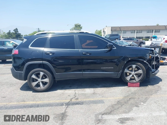 2019 Jeep Cherokee Limited with VIN 1C4PJLDB3KD415866, listed as a IAAI auction lot 42358621 with 116,870 mi miles and . Bid and sale history available at DreamBid. Image 13.