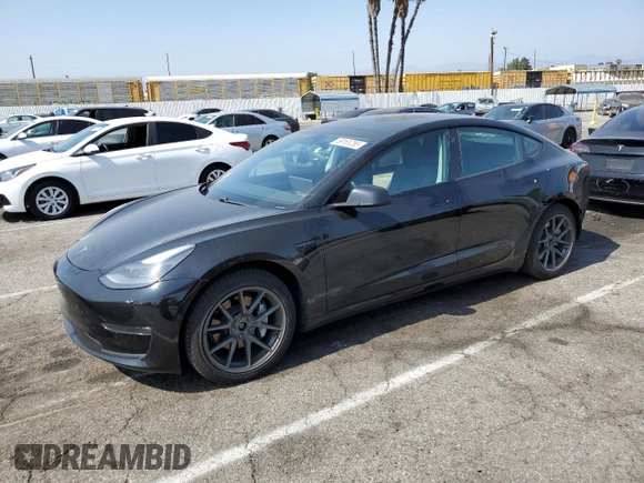 2021 Tesla Model 3 Long Range z VIN 5YJ3E1EB6MF002955, wystawiony jako Copart lot #59161255 z przebiegiem 32 183 mil mil oraz Szkoda całkowita • Salvage title. Historia ofert i sprzedaży dostępna na DreamBid. Obrazek 1.