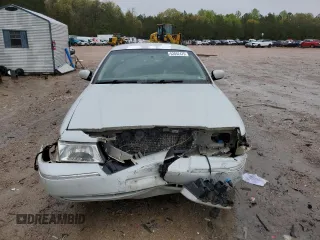 2003 Mercury Grand Marquis GS Convenience z VIN 2MEFM74W53X702387, wystawiony jako Copart lot #52852475 z przebiegiem 246 543 mil mil oraz Szkoda całkowita • Salvage title. Historia ofert i sprzedaży dostępna na DreamBid. Obrazek 5.