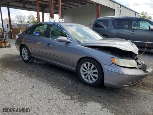 2008 Hyundai Azera Limited with VIN KMHFC46F38A292474, listed as a Copart auction lot 47892485 with 152,402 mi miles and Salvage Title. Bid and sale history available at carsss.com. Image 4.