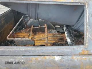 1976 Ford Bronco z VIN U15GLA26168, wystawiony jako Copart lot #83071204 z przebiegiem Nie podano mil oraz Szkoda całkowita • Salvage title. Historia ofert i sprzedaży dostępna na DreamBid. Obrazek 10.