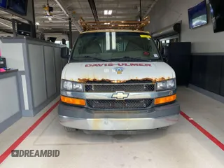 2015 Chevrolet Express Cargo z VIN 1GCWGFCF6F1181729, wystawiony jako IAAI lot #42571653 z przebiegiem 162 943 mil mil oraz . Historia ofert i sprzedaży dostępna na DreamBid. Obrazek 20.