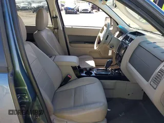 2011 Ford Escape Hybrid с VIN 1FMCU4K34BKA60771, выставлен на аукционе IAAI как лот 42283654 с пробегом 158 570 миль миль и . История ставок и продаж доступна на DreamBid. Изображение 5.