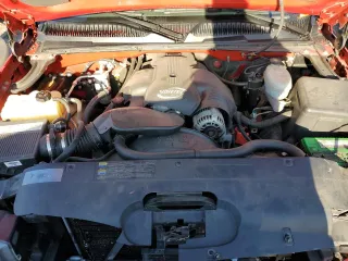 2004 Chevrolet Silverado SS z VIN 2GCEK19N941283609, wystawiony jako Copart lot #83669554 z przebiegiem 132 832 mil mil oraz Szkoda całkowita • Salvage title. Historia ofert i sprzedaży dostępna na DreamBid. Obrazek 11.