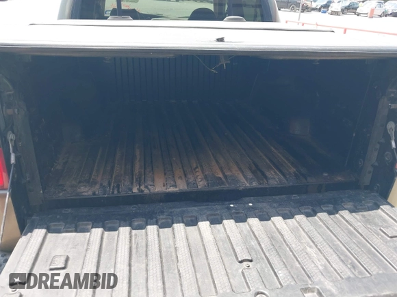 2001 Ford Explorer Sport Trac with VIN 1FMZU67E61UB92823, listed as a IAAI auction lot 42513900 with 186,525 mi miles and . Bid and sale history available at DreamBid. Image 12.