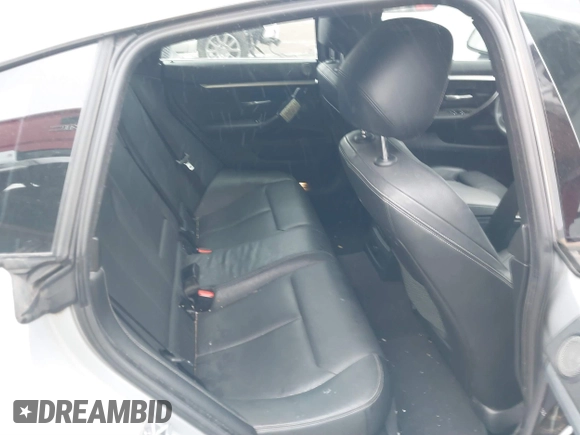 2018 BMW 4 Series 430i with VIN WBA4J1C50JBM11929, listed as a IAAI auction lot 41528161 with 52,412 mi miles. Bid and sale history available at carsss.com. Image 8.