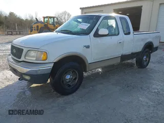 2000 Ford F-150 with VIN 2FTRX18W1YCA08159, listed as a IAAI auction lot 41473856 with 265,546 mi miles and . Bid and sale history available at DreamBid. Image 2.