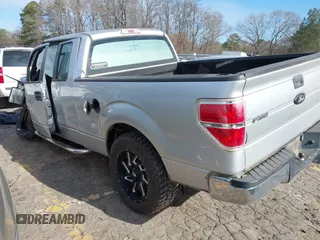 2011 Ford F-150 XL with VIN 1FTEX1CM7BFB20562, listed as a IAAI auction lot 41267400 with 212,620 mi miles. Bid and sale history available at carsss.com. Image 3.