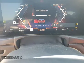 2025 BMW 4 Series с VIN WBA73DA06SCS99942, выставлен на аукционе Copart как лот 45452165 с пробегом 5 129 миль миль и Списание • Salvage title. История ставок и продаж доступна на DreamBid. Изображение 9.