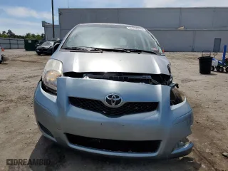 2009 Toyota Yaris with VIN JTDJT903095261798, listed as a Copart auction lot 54152805 with 138,246 mi miles and Clean Title. Bid and sale history available at carsss.com. Image 5.