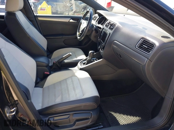 2016 Volkswagen Jetta Sport z VIN 3VWD17AJ9GM412257, wystawiony jako IAAI lot #41880133 z przebiegiem 119 692 mil mil oraz . Historia ofert i sprzedaży dostępna na DreamBid. Obrazek 5.