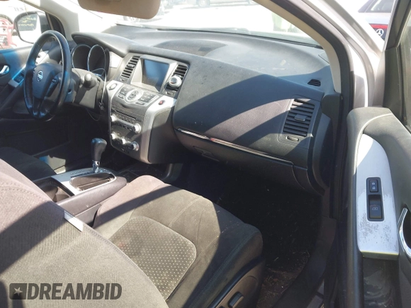 2014 Nissan Murano SL z VIN JN8AZ1MU6EW400179, wystawiony jako IAAI lot #42041334 z przebiegiem 207 177 mil mil oraz . Historia ofert i sprzedaży dostępna na DreamBid. Obrazek 5.