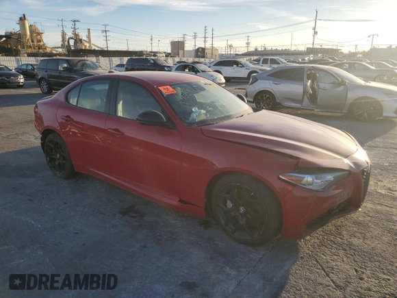 2021 Alfa Romeo Giulia with VIN ZARFAMAN9M7638923, listed as a Copart auction lot 42589685 with 16,446 mi miles and Clean title. Bid and sale history available at DreamBid. Image 4.