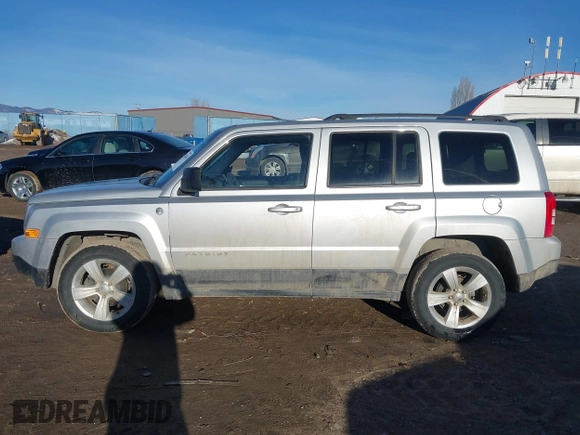 2012 Jeep Patriot Sport z VIN 1C4NJRBB8CD511426, wystawiony jako IAAI lot #41669648 z przebiegiem 147 016 mil mil oraz . Historia ofert i sprzedaży dostępna na DreamBid. Obrazek 15.
