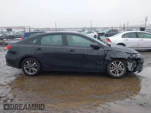 2023 Kia Forte LXS with VIN 3KPF24AD4PE691502, listed as a IAAI auction lot 41570324 with 15,867 mi miles and . Bid and sale history available at DreamBid. Image 13.