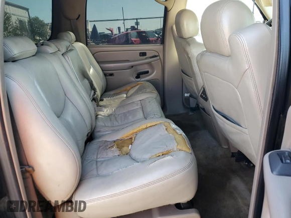 2005 GMC Yukon XL SLT with VIN 1GKEC16Z35J149310, listed as a Copart auction lot 49632265 with 134,419 mi miles and Salvage Title. Bid and sale history available at carsss.com. Image 12.