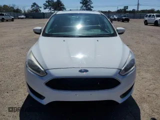 2015 Ford Focus SE with VIN 1FADP3K23FL385354, listed as a Copart auction lot 49292895 with 44,876 mi miles and Salvage Title. Bid and sale history available at carsss.com. Image 5.