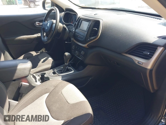 2016 Jeep Cherokee Sport с VIN 1C4PJLAB6GW125251, выставлен на аукционе IAAI как лот 42525092 с пробегом 109 767 миль миль и . История ставок и продаж доступна на DreamBid. Изображение 5.