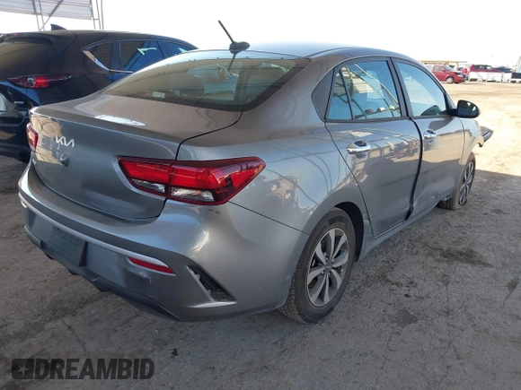 2023 Kia Rio S z VIN 3KPA24AD1PE579816, wystawiony jako IAAI lot #41349202 z przebiegiem 5784 mil mil oraz . Historia ofert i sprzedaży dostępna na DreamBid. Obrazek 4.