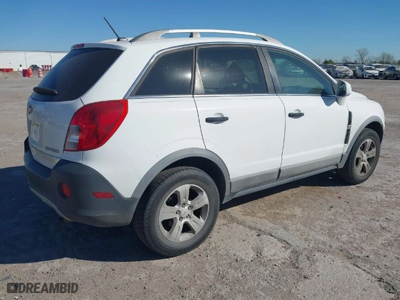2014 Chevrolet Captiva Sport Fleet LS with VIN 3GNAL2EK6ES524360, listed as a IAAI auction lot 41871123 with 138,456 mi miles. Bid and sale history available at carsss.com. Image 4.
