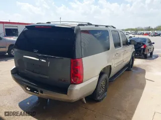 2007 GMC Yukon XL SLE with VIN 1GKFC16J97J194284, listed as a IAAI auction lot 41849322 with 247,367 mi miles. Bid and sale history available at carsss.com. Image 4.