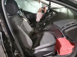 2014 Ford Focus SE with VIN 1FADP3F24EL205341, listed as a Copart auction lot 48691175 with 135,910 mi miles and Salvage Title. Bid and sale history available at carsss.com. Image 7.