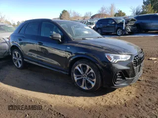 2022 Audi Q3 S line Premium Plus with VIN WA1EECF32N1144025, listed as a Copart auction lot 38752623 with 3,130 mi miles. Bid and sale history available at carsss.com. Image 4.