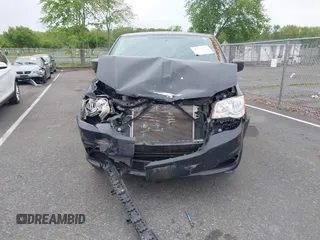 2018 Dodge Grand Caravan SE with VIN 2C7WDGBG5JR190468, listed as a IAAI auction lot 42173227 with 49,451 mi miles and . Bid and sale history available at DreamBid. Image 12.