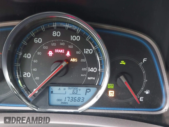 2015 Toyota RAV4 Limited z VIN JTMYFREV9FJ051087, wystawiony jako IAAI lot #41579035 z przebiegiem 173 683 mil mil oraz . Historia ofert i sprzedaży dostępna na DreamBid. Obrazek 7.