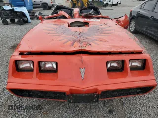 1979 Pontiac Firebird z VIN 2W87Z9N112021, wystawiony jako Copart lot #67852034 z przebiegiem Nie podano mil oraz Nie do naprawy • Non repairable. Historia ofert i sprzedaży dostępna na DreamBid. Obrazek 12.