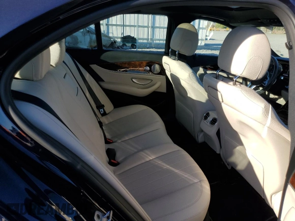 2019 Mercedes-Benz E 450 with VIN WDDZF6JB0KA515463, listed as a Copart auction lot 46829745 with 32,356 mi miles and Salvage Title. Bid and sale history available at DreamBid. Image 10.