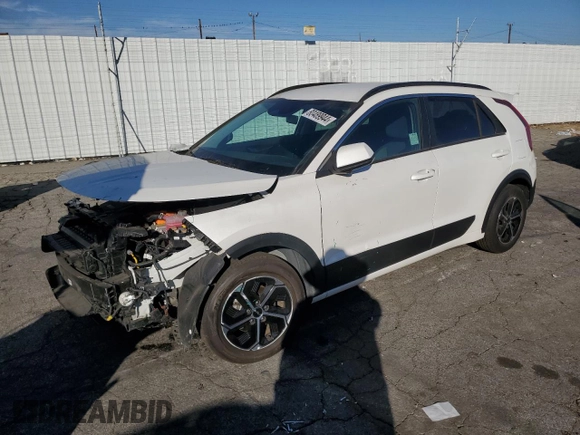 2024 Kia Niro LX with VIN KNDCP3LE5R5137078, listed as a Copart auction lot 80489944 with 38,547 mi miles and Salvage Title. Bid and sale history available at carsss.com. Image 1.