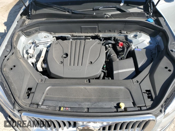2024 Volvo XC90 Plus Bright Theme with VIN YV4L12PEXR1236571, listed as a Copart auction lot 74914254 with 4,165 mi miles and Salvage Title. Bid and sale history available at DreamBid. Image 12.