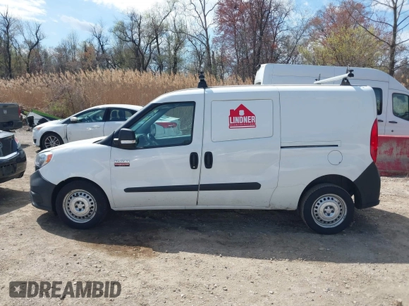 2017 Ram ProMaster City Cargo Tradesman z VIN ZFBERFAB7H6F14411, wystawiony jako IAAI lot #41929544 z przebiegiem 318 038 mil mil oraz . Historia ofert i sprzedaży dostępna na DreamBid. Obrazek 14.