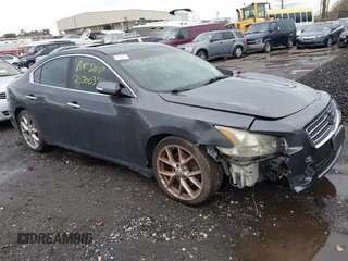 2010 Nissan Maxima 3.5 SV with VIN 1N4AA5AP2AC813162, listed as a IAAI auction lot 41966140 with Not Provided miles. Bid and sale history available at carsss.com. Image 1.