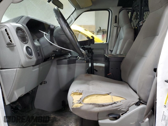 2011 Ford Econoline Cargo Commercial with VIN 1FTNE2EL6BDA70944, listed as a Copart auction lot 82169554 with 181,882 mi miles and Salvage title. Bid and sale history available at DreamBid. Image 7.