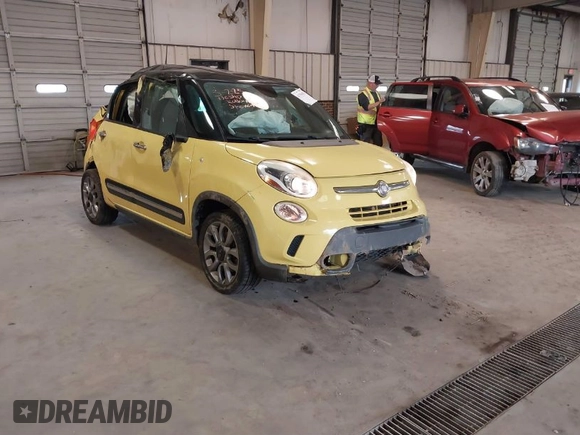 2015 FIAT 500L Urbana Trekking z VIN ZFBCFADH1FZ031430, wystawiony jako IAAI lot #41759452 z przebiegiem 129 095 mil mil oraz . Historia ofert i sprzedaży dostępna na DreamBid. Obrazek 1.