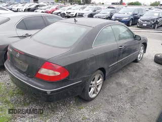 2008 Mercedes-Benz CLK 350 with VIN WDBTJ56H48F253771, listed as a IAAI auction lot 40959527 with 62,624 mi miles and . Bid and sale history available at carsss.com. Image 4.